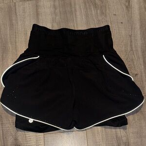 lululemon athletica Women's Black Athletic Shorts
